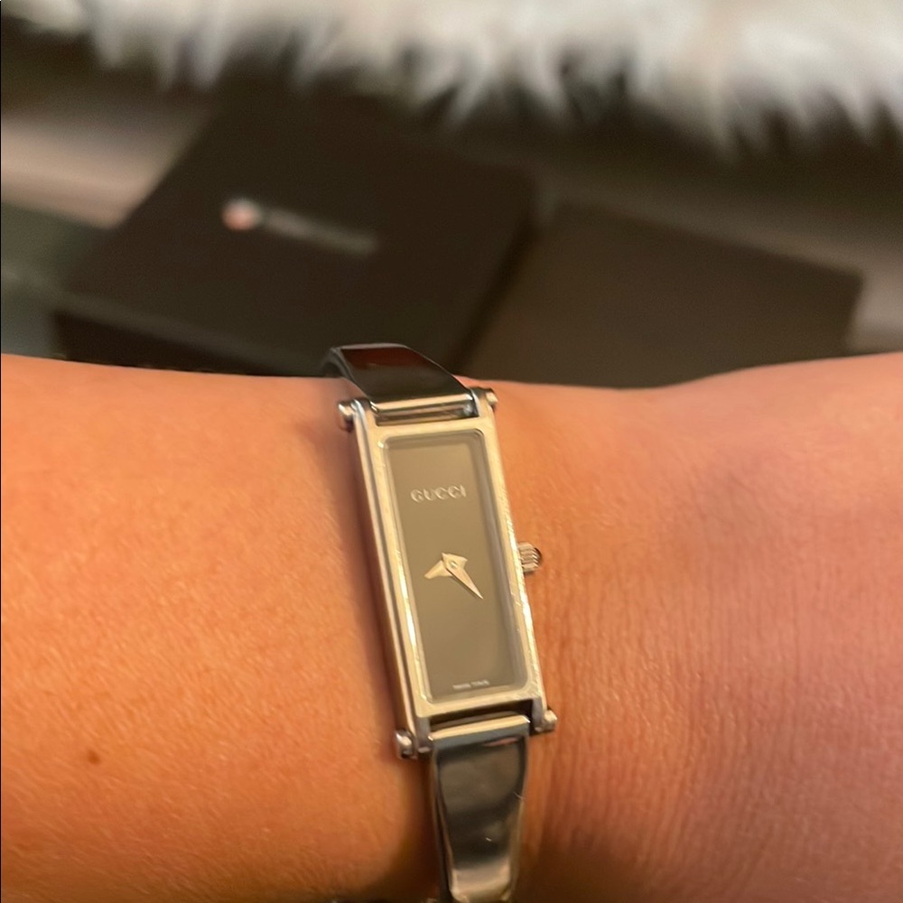 Gucci Black And Silver Rectangular Watch - image 6